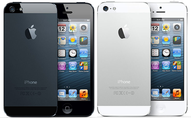 Після величезної кількості обговорень, в 2012 році компанія Apple все ж таки зважилася збільшити розмір екрану нового смартфона iPhone 5 до 4 дюймів